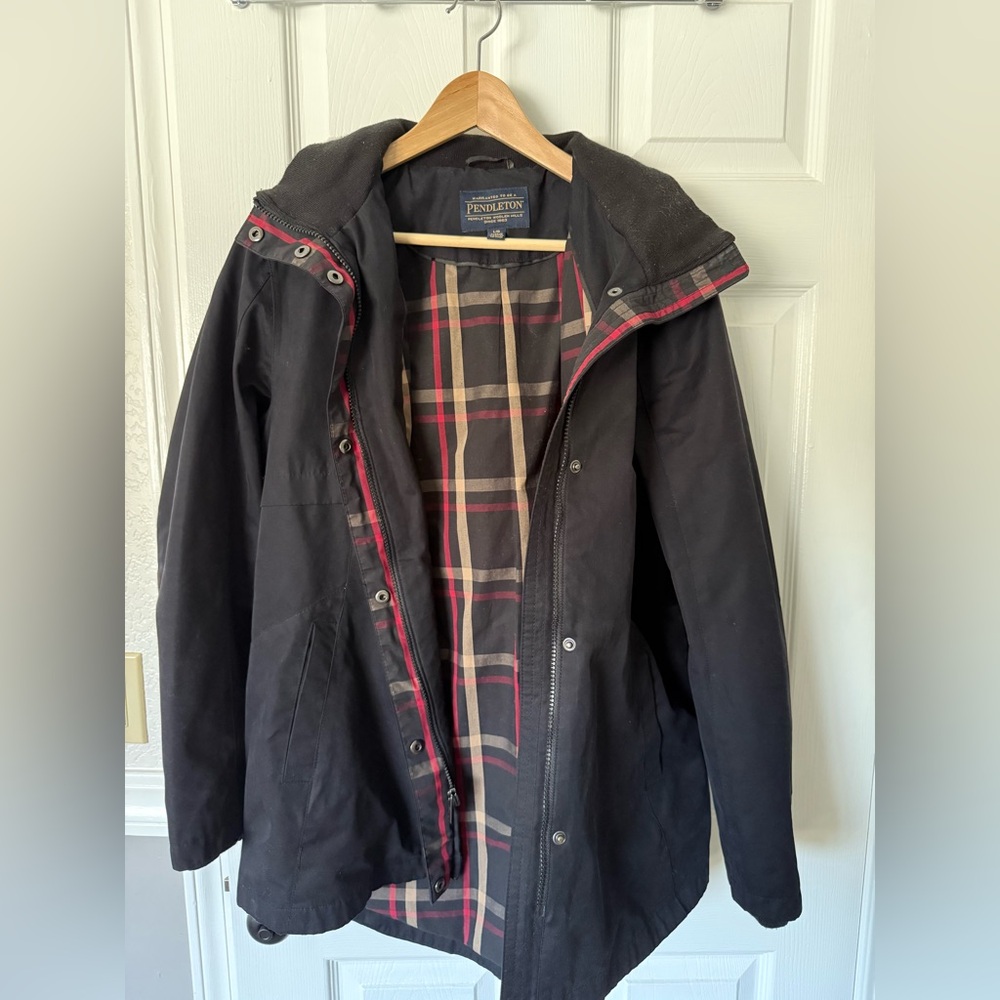 Pendleton Black Rain Jacket Coat, Hooded w/ Plaid Lining, Women Large Waterproof